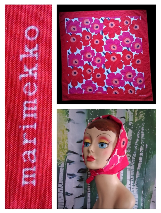 Marimekko Accessories - Marimekko "Unikko" Red and Pink Floral Cotton Bandana Scarf
